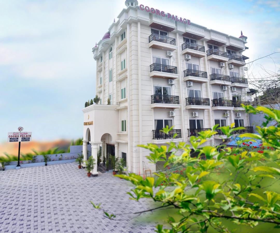 Hotel Coorg Palace Мадікері Екстер'єр фото